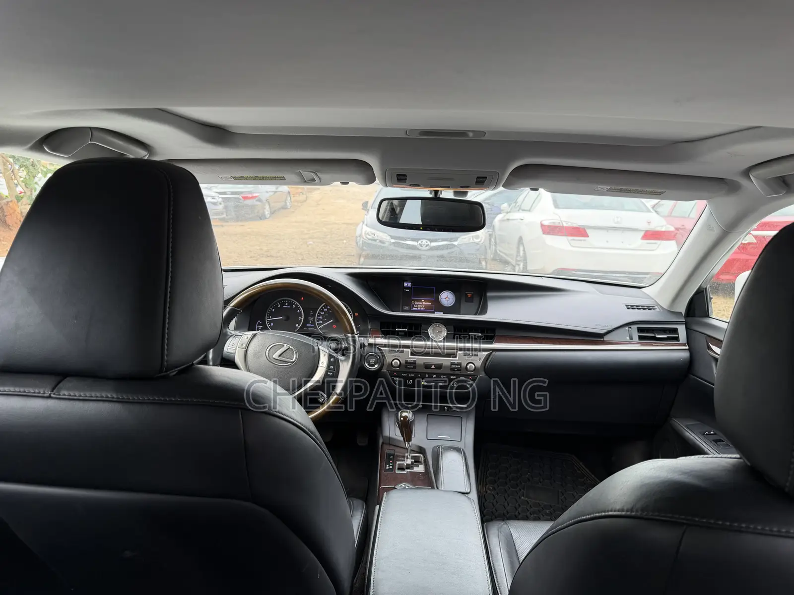 Lexus ES 350 FWD 2014 White