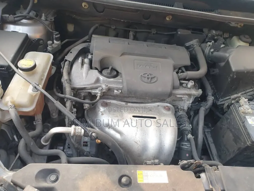 Toyota RAV4 LE AWD (2.5L 4cyl 6A) 2017 Red