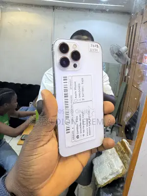 Apple iPhone 13 Pro Max 256 GB White