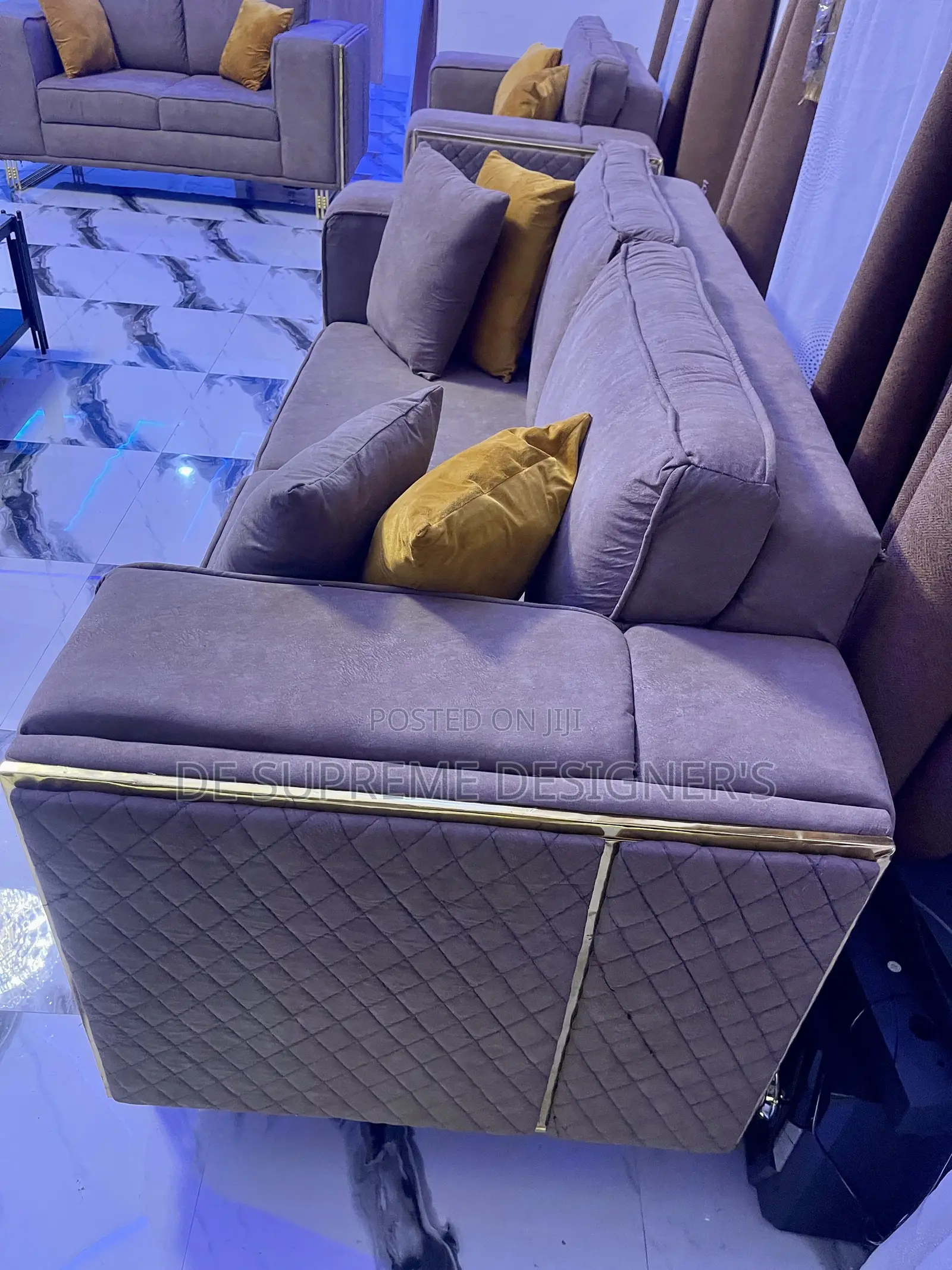 Set of Chair
