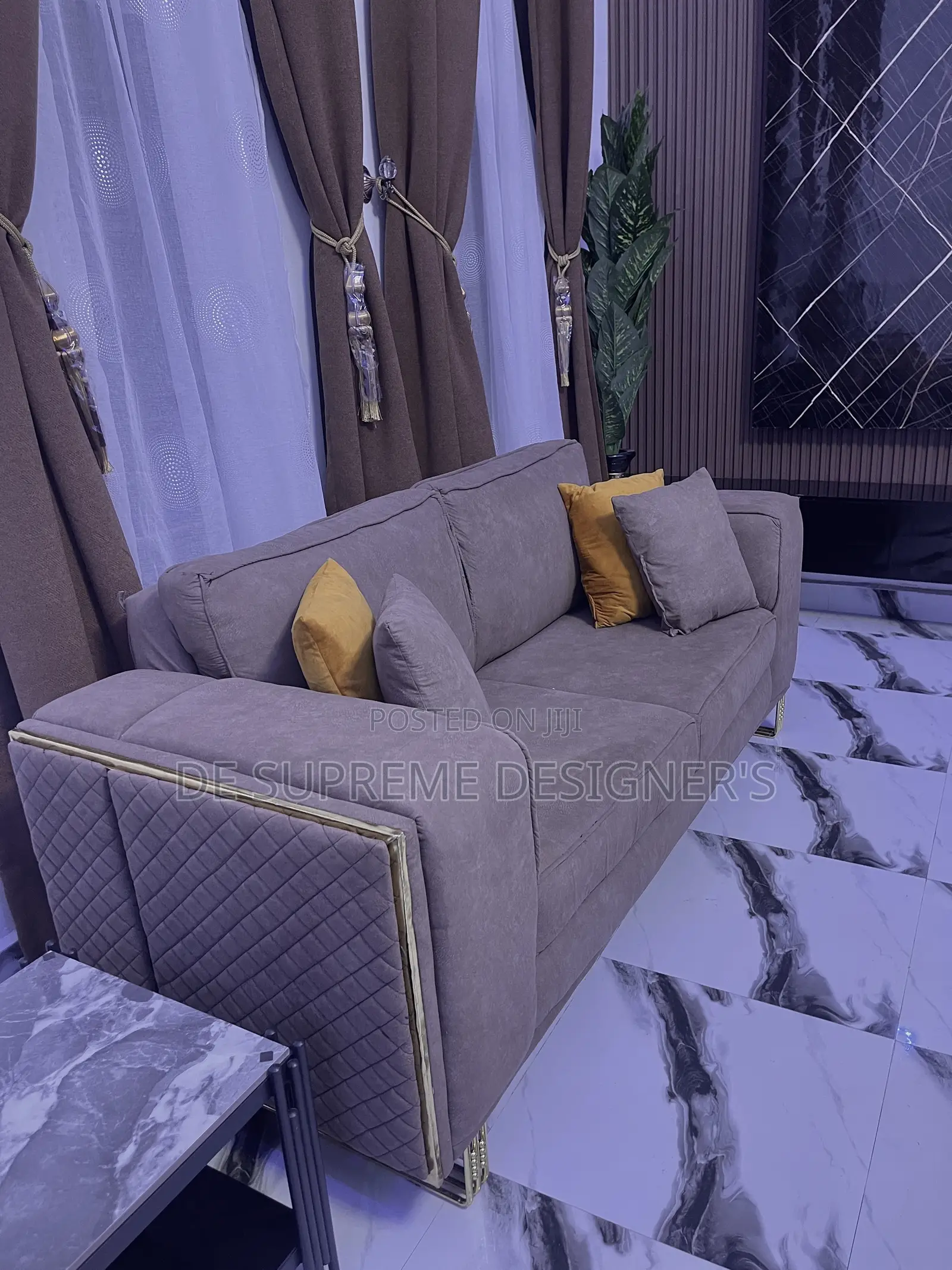 Set of Chair