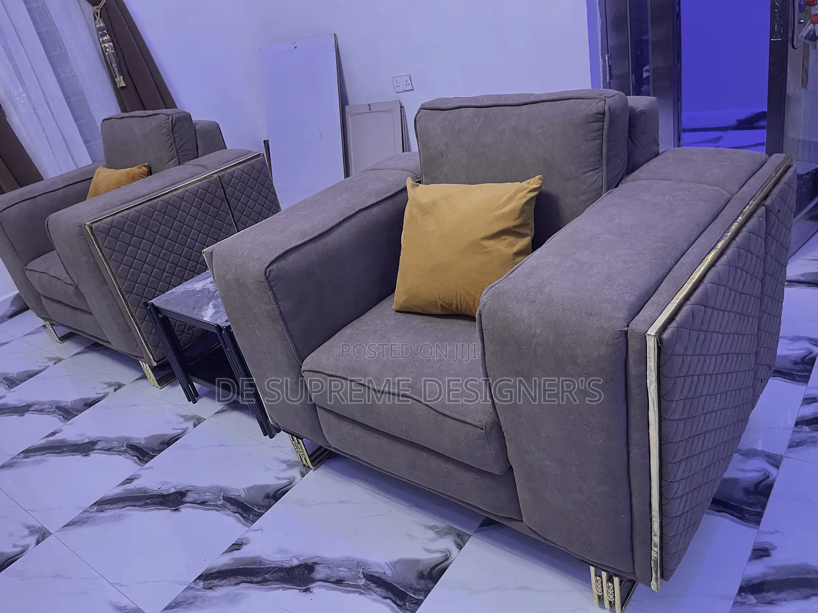 Set of Chair