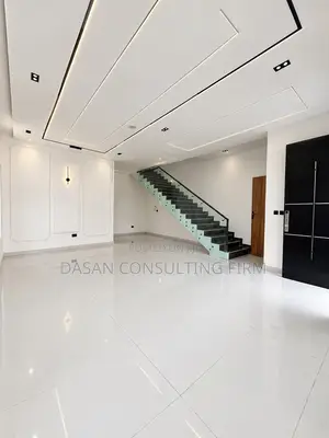 4 Bedroom Fully Detached Duplex With a BQ & a Swimming Pool