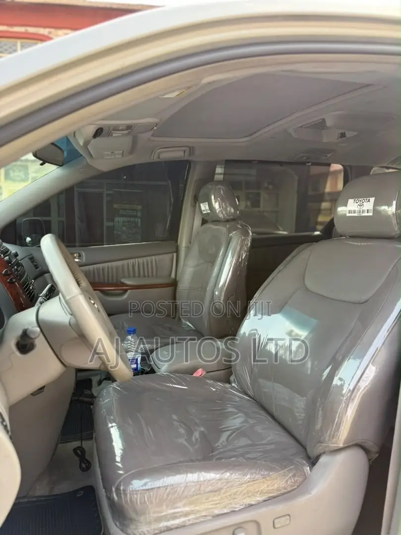 Toyota Sienna XLE Limited AWD 2006 Silver