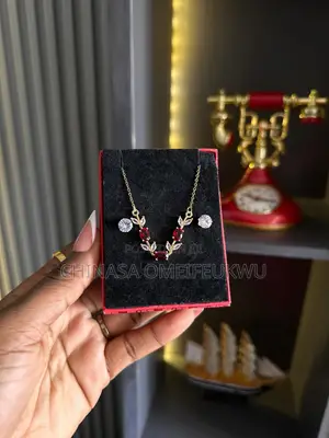 Female Necklace