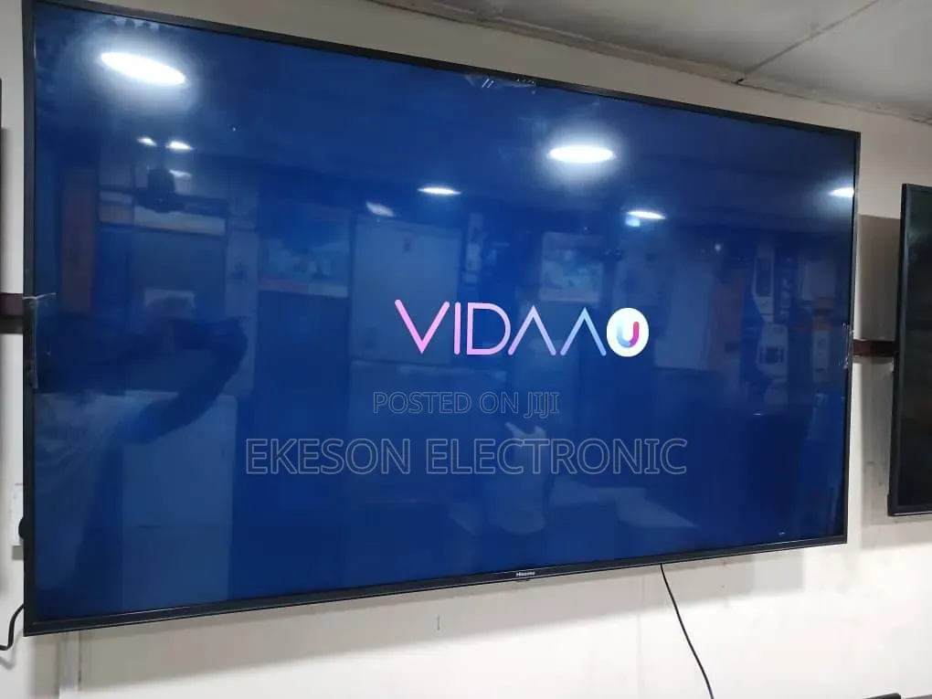 Hisense TV 65inches Smart Original