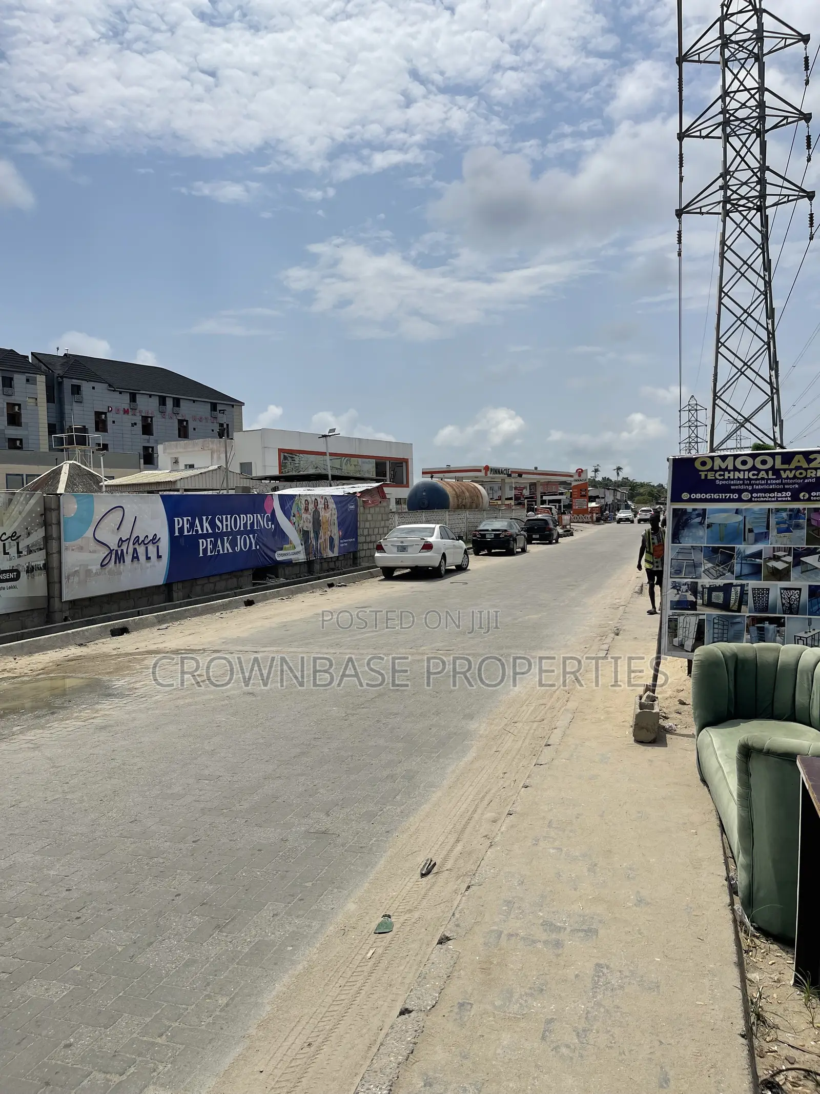 Shops for Sale Opposite Chevron Tollgate