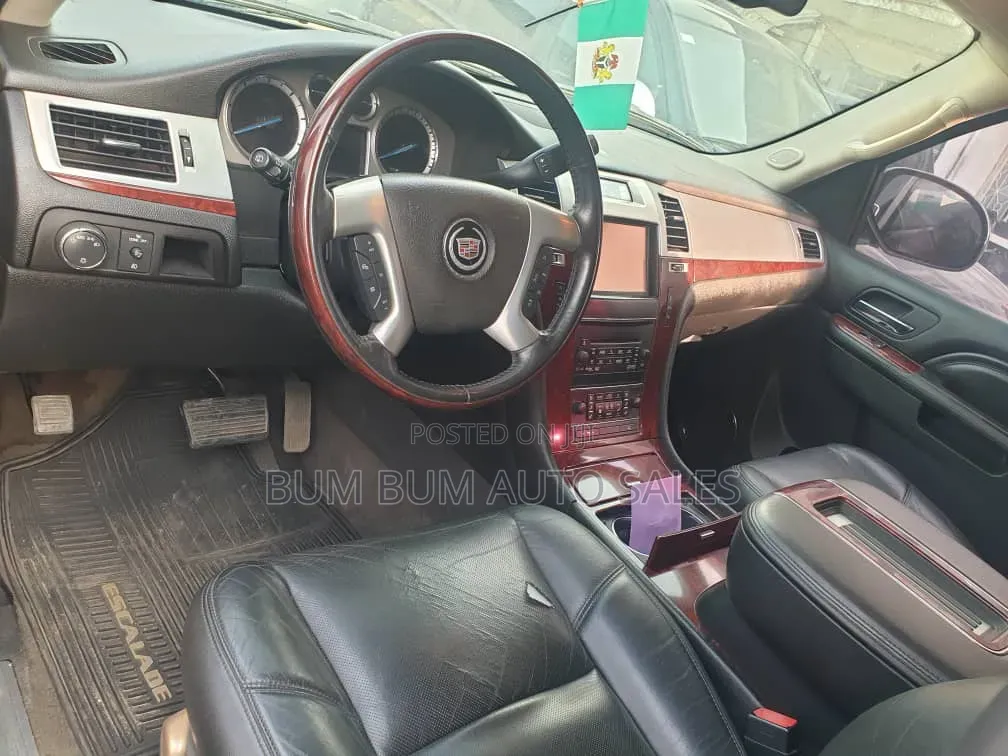 Cadillac Escalade 2008 Black