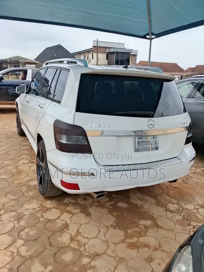 Mercedes-Benz GLK-Class 350 4MATIC 2012 White