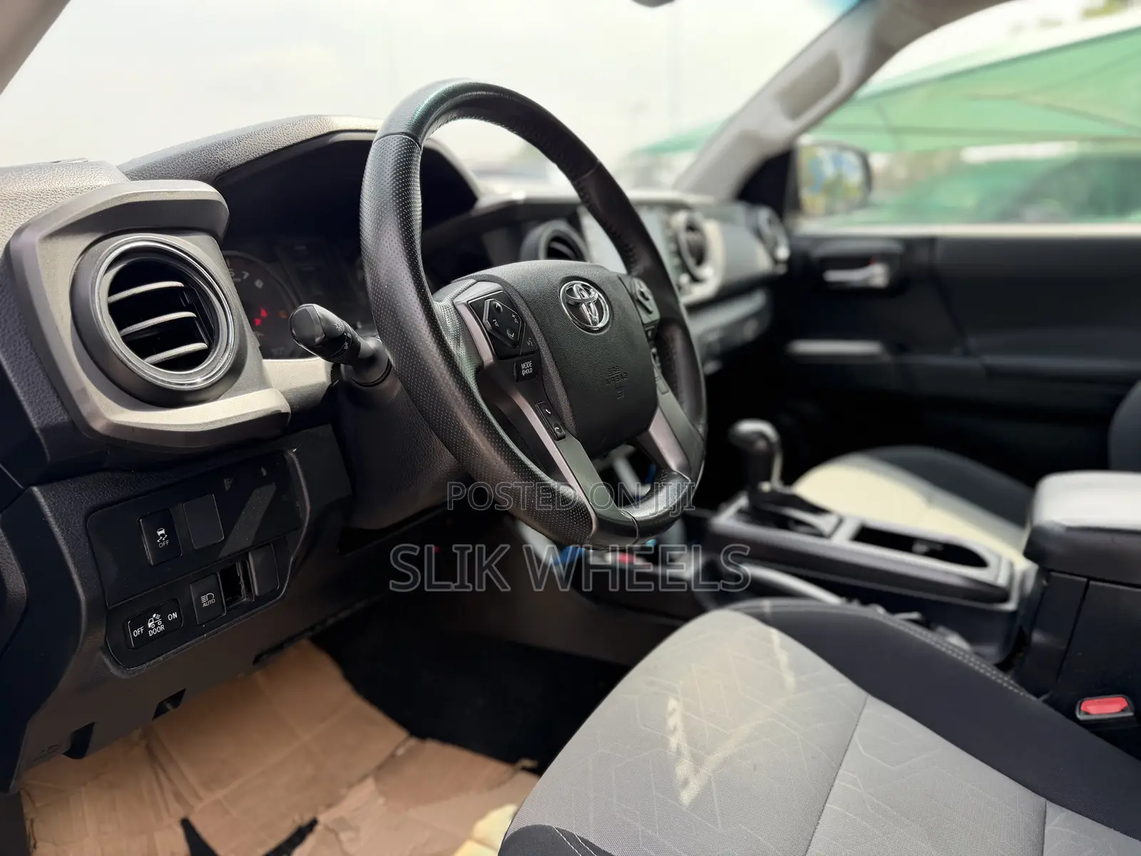 Toyota Tacoma 2021 Black