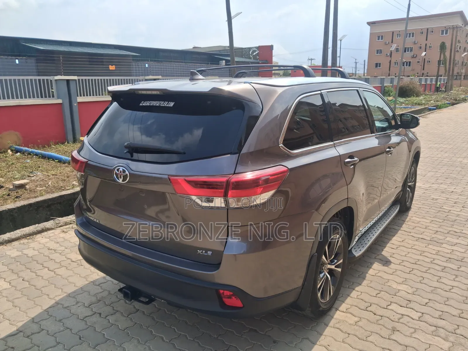 Toyota Highlander XLE V6 4x2 (3.5L 6cyl 6A) 2016 Gray