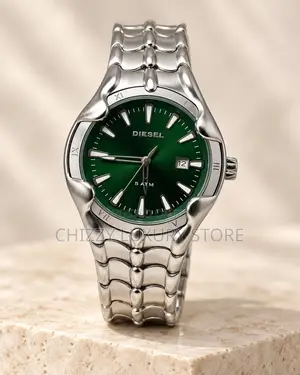 Diesel Quality Ladies Chain Strap Wristwatch