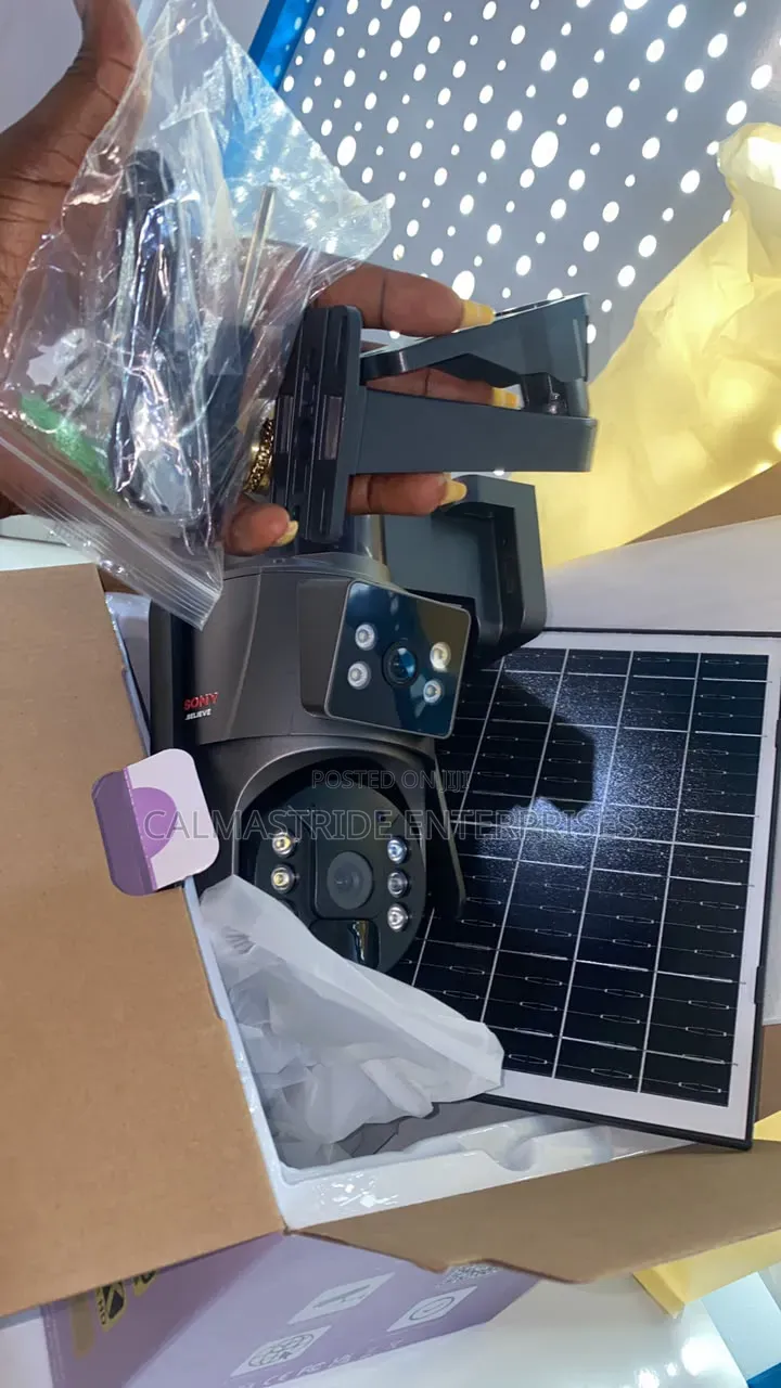U-Box Double Lens Solar Camera.