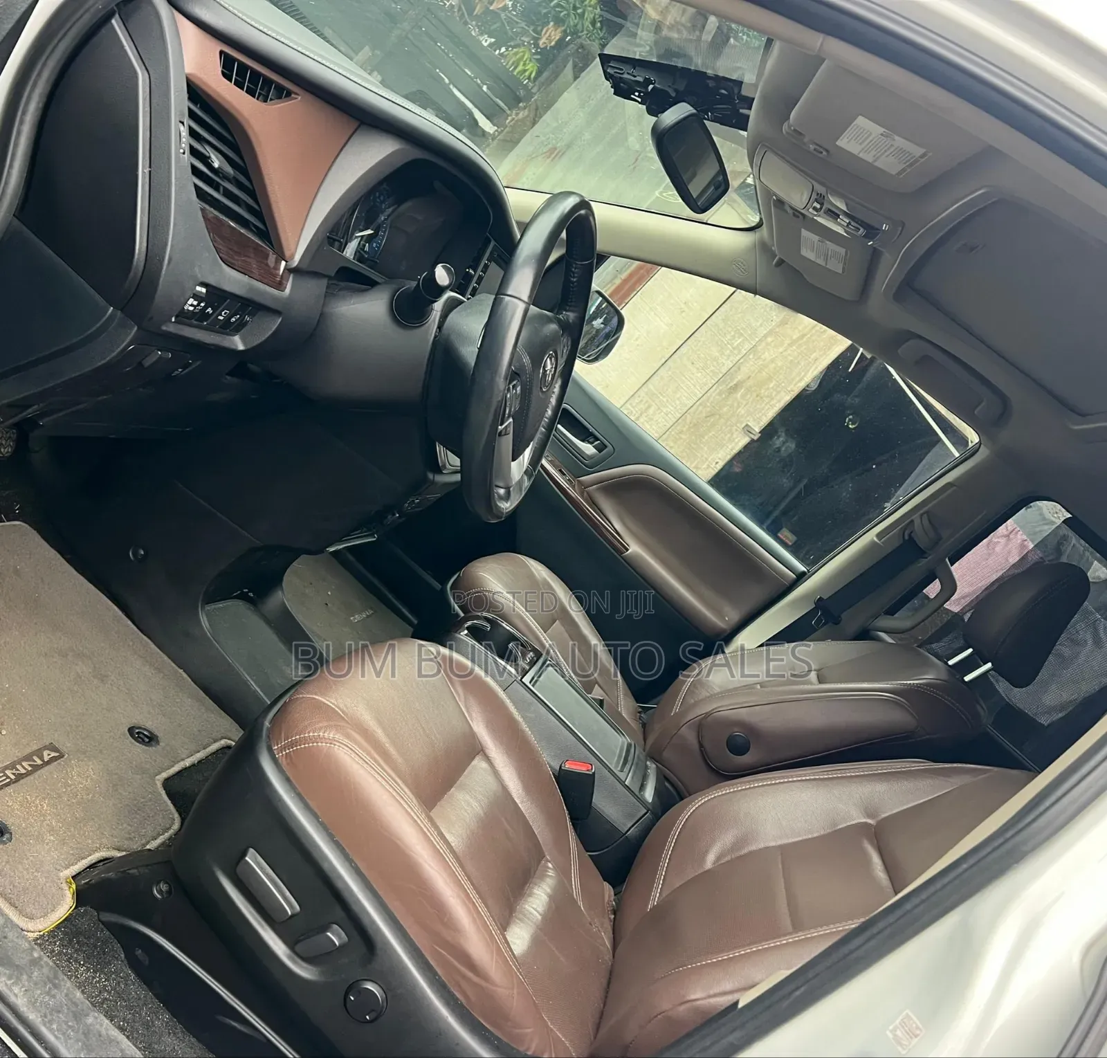 Toyota Sienna Limited AWD (3.5L 6cyl 8A) 2018 White