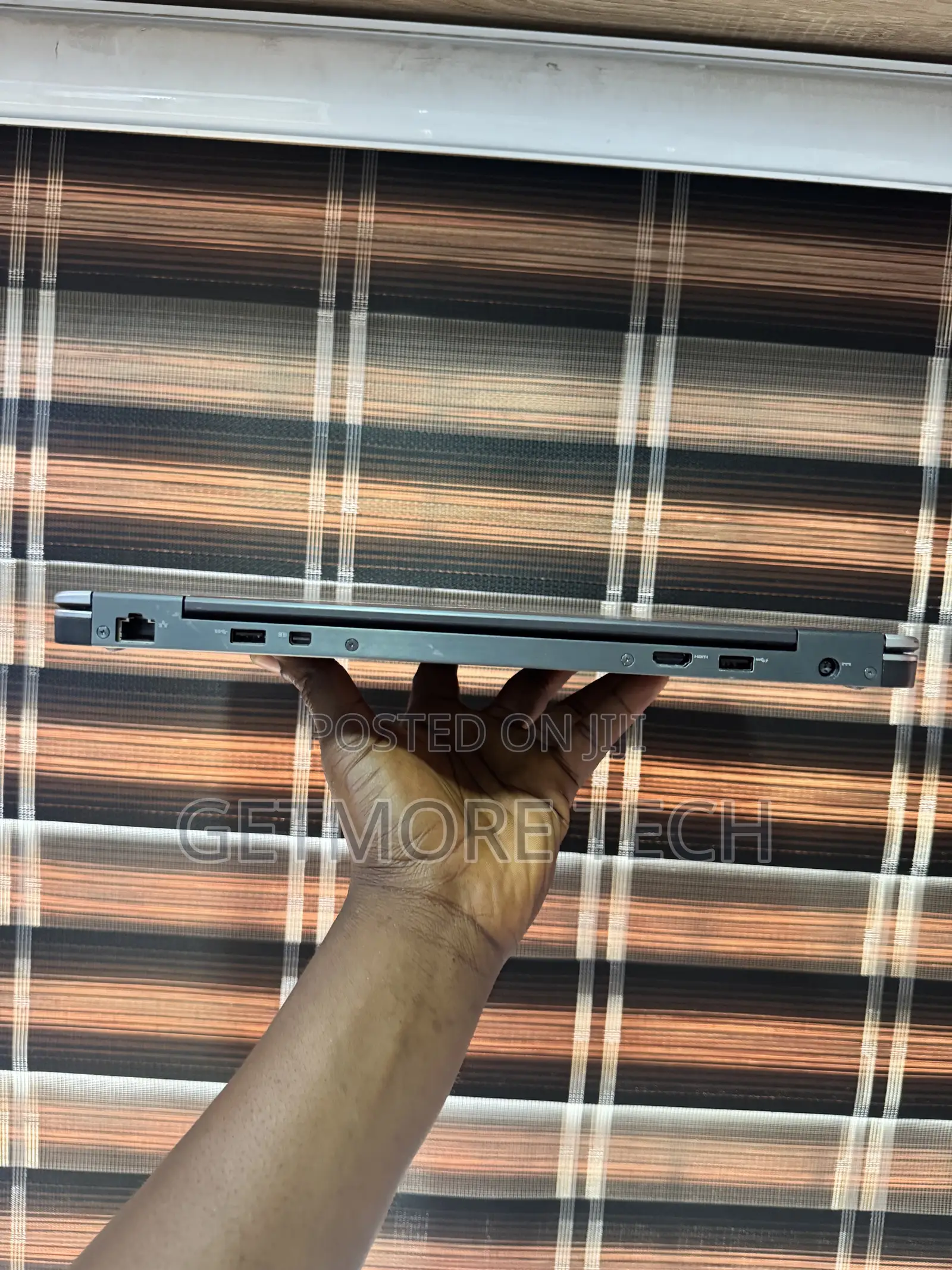 Laptop Dell Inspiron 14 7440 8GB Intel Core i7 SSD 256GB