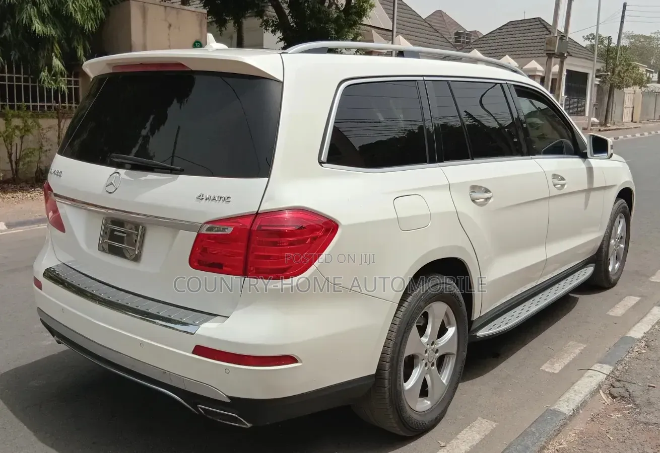 Mercedes-Benz GL-Class GL450 4MATIC 4dr SUV AWD (4.7L 8cyl Turbo 7A)