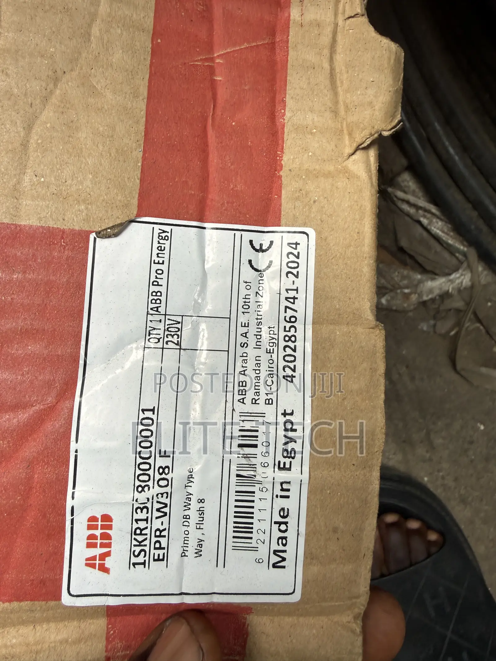 Original ABB D8 TPN Distribution Board – 8 Way 3-Phase DB Box
