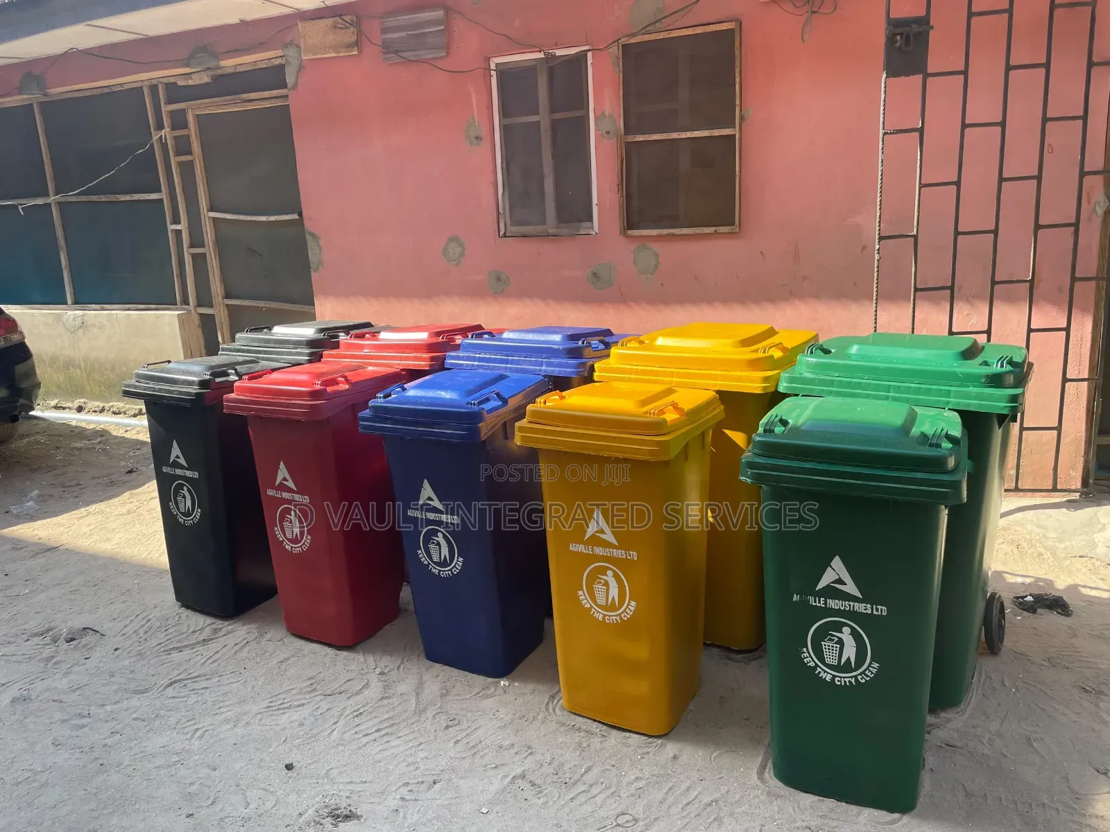 240 Liters Waste Bin / Waste Manager