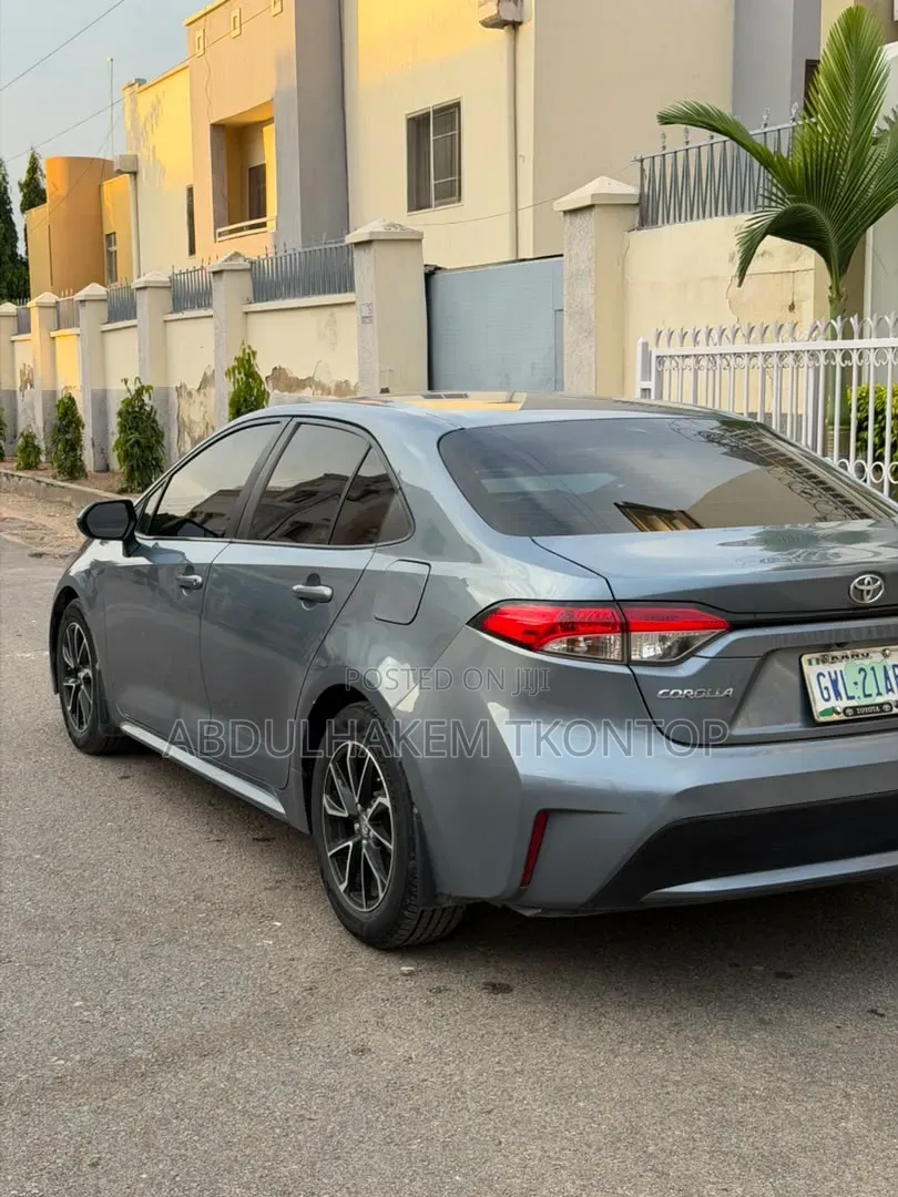 Toyota Corolla L 2020 Gray