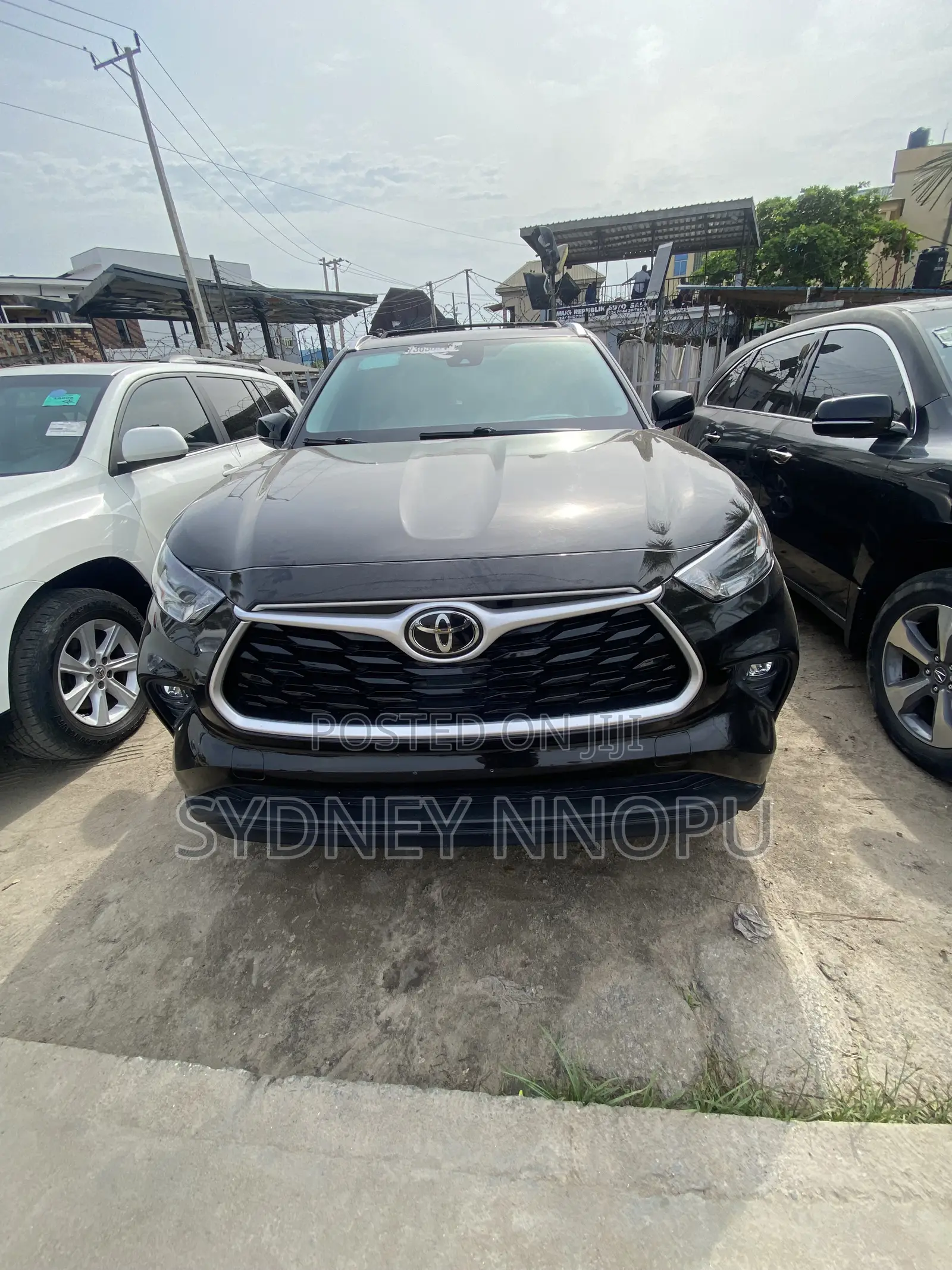 Toyota Highlander XLE 2021 Black