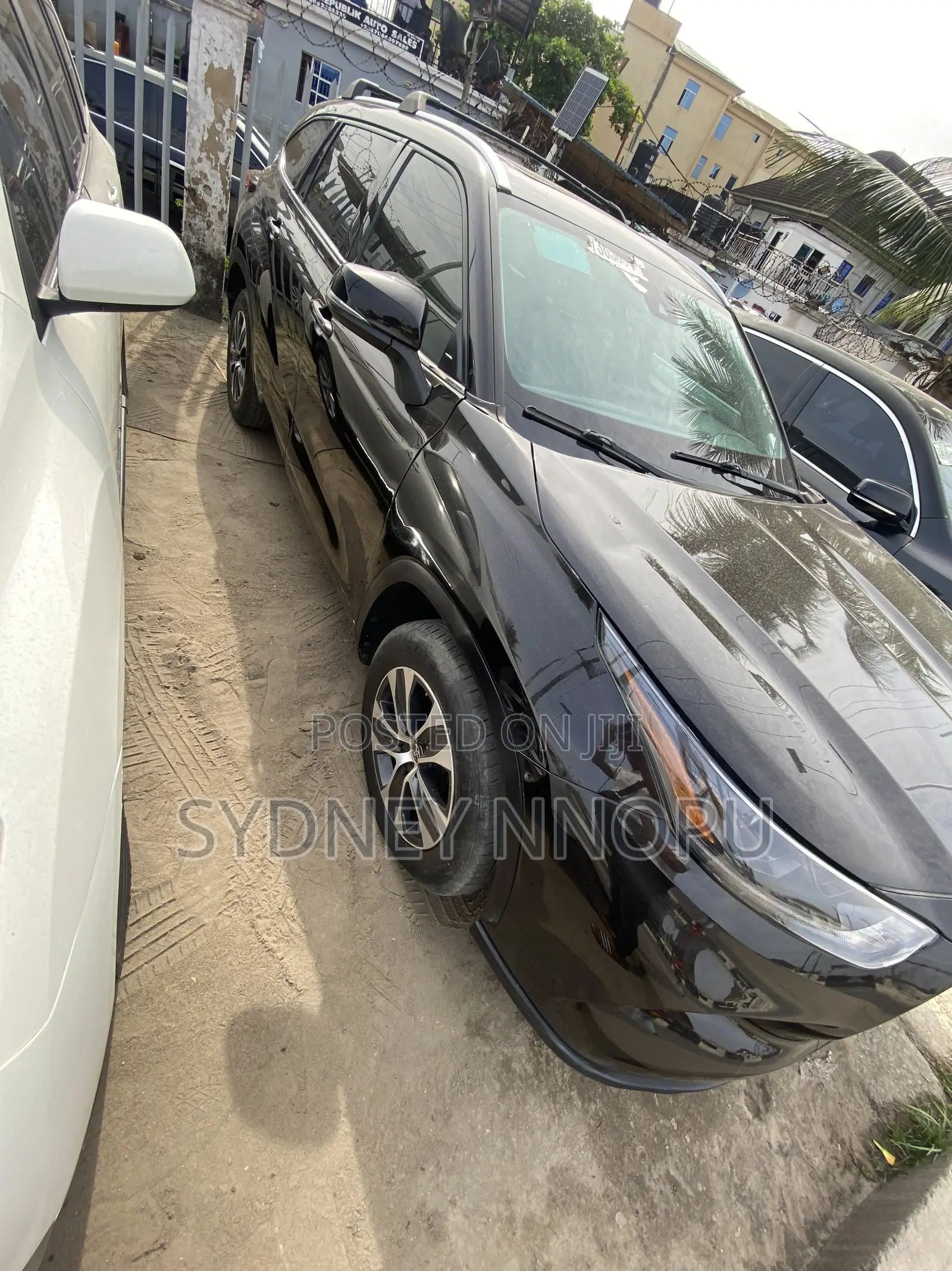 Toyota Highlander XLE 2021 Black