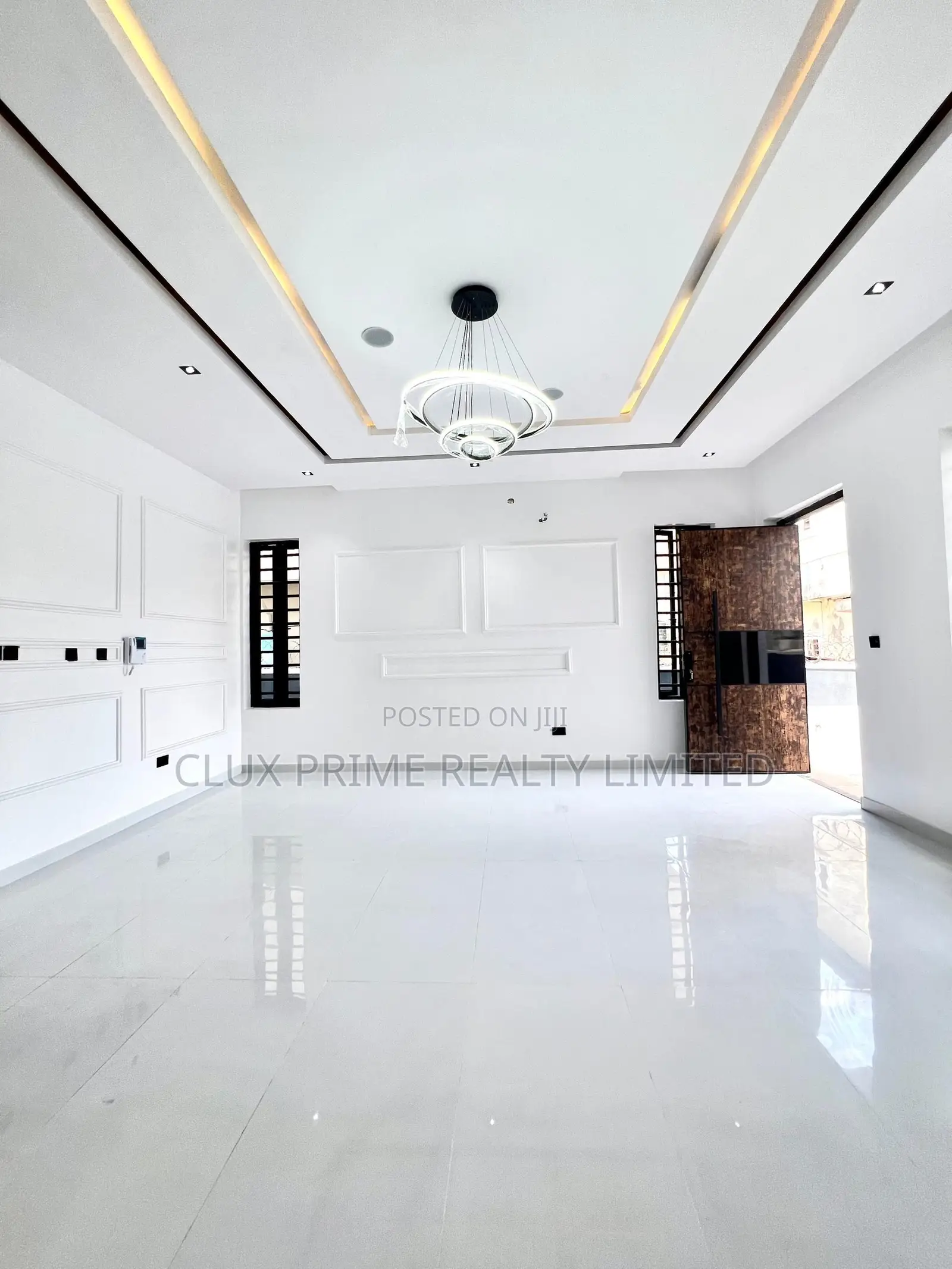 4bdrm Duplex in Sangotedo for sale