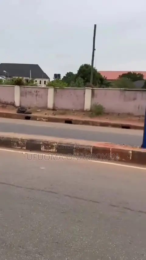 50 X 100 Ft LAND FOR SALE Okpanam Road, Asaba, Delta State.