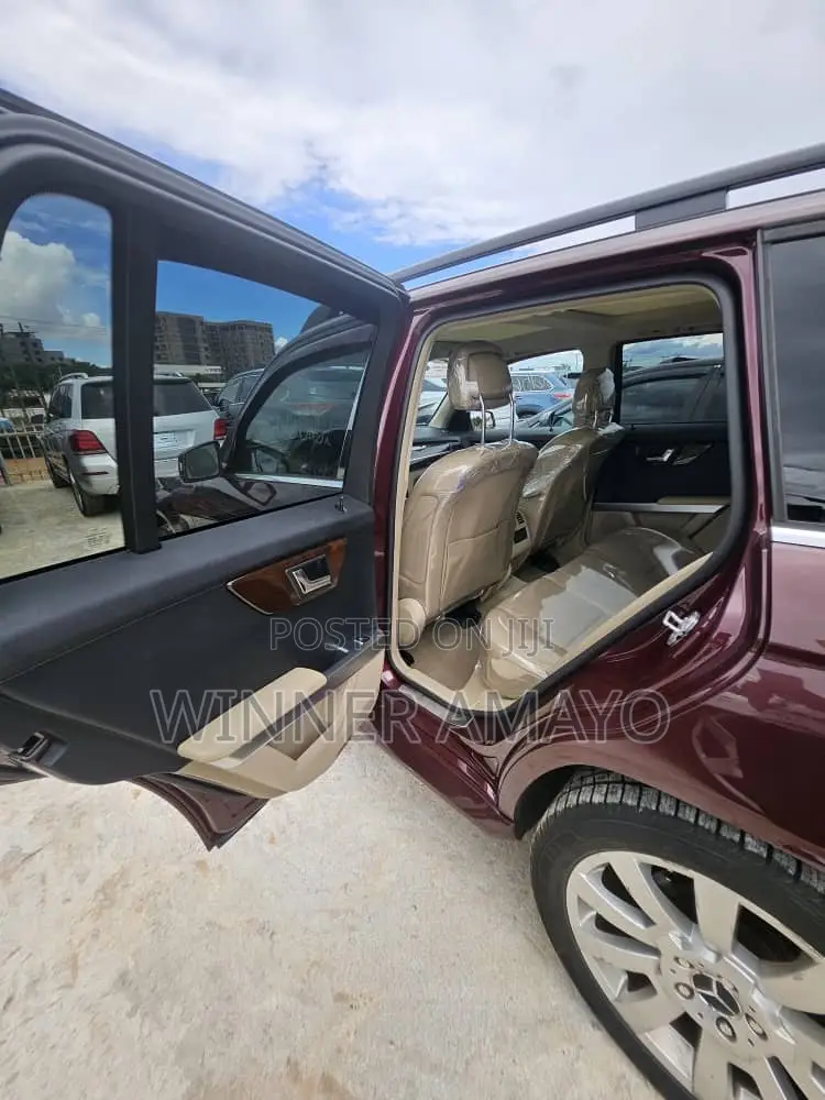 Mercedes-Benz GLK-Class 350 4MATIC 2010