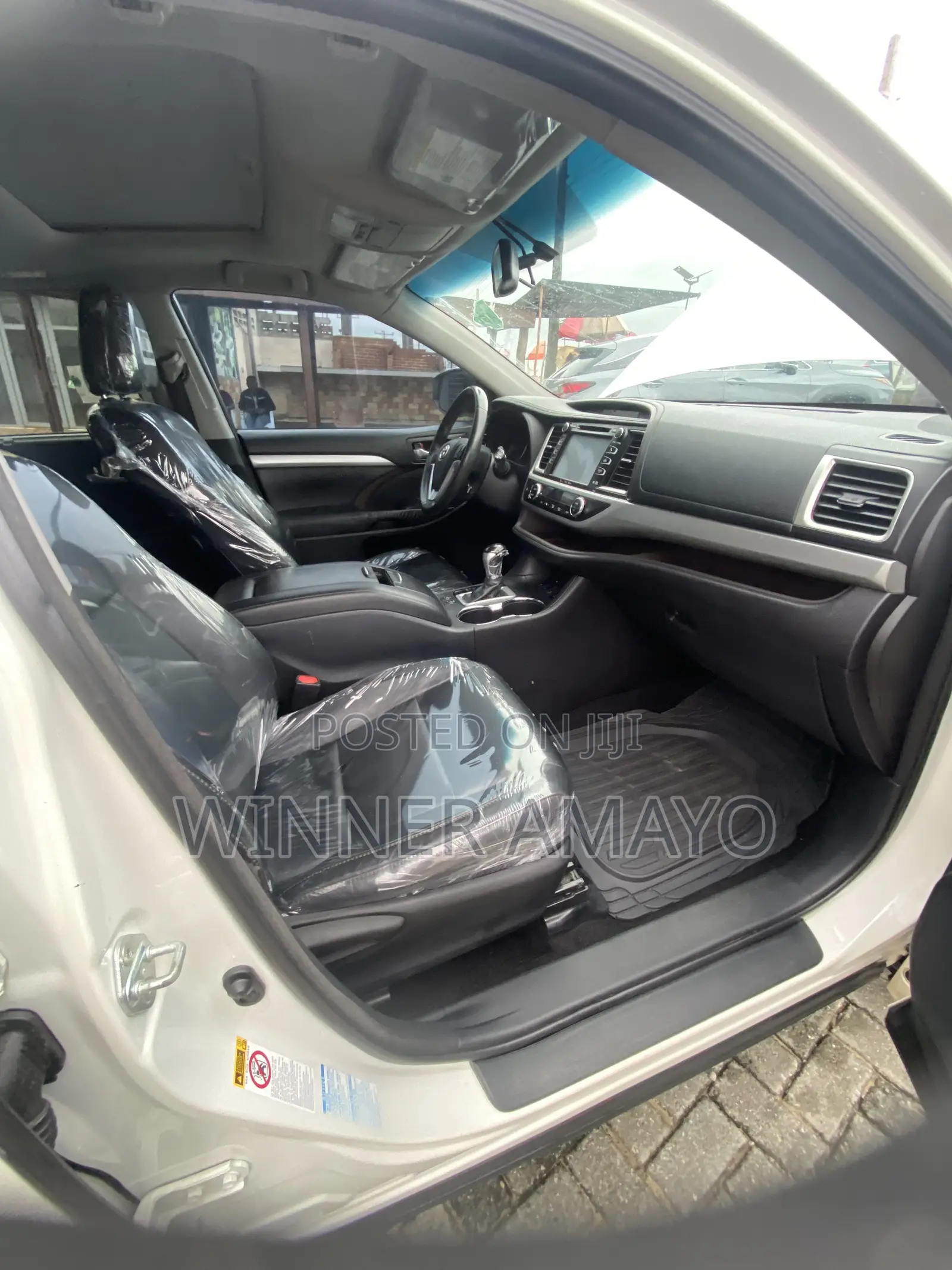 Toyota Highlander XLE V6 4x4 (3.5L 6cyl 6A) 2016 Off white