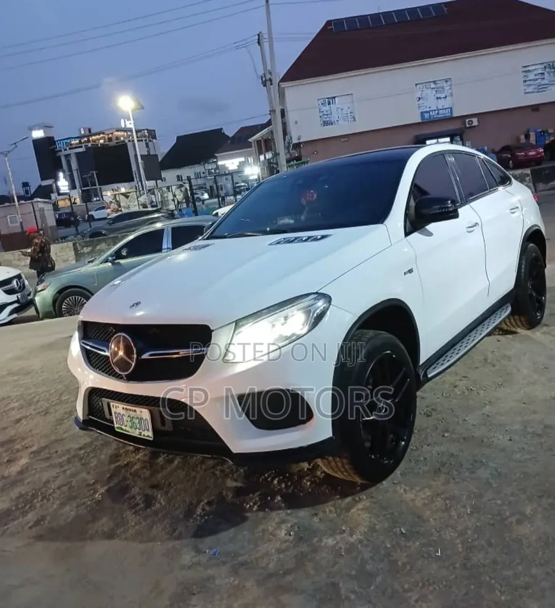 Mercedes-Benz GLE-Class AMG GLE 43 4MATIC 2018 White