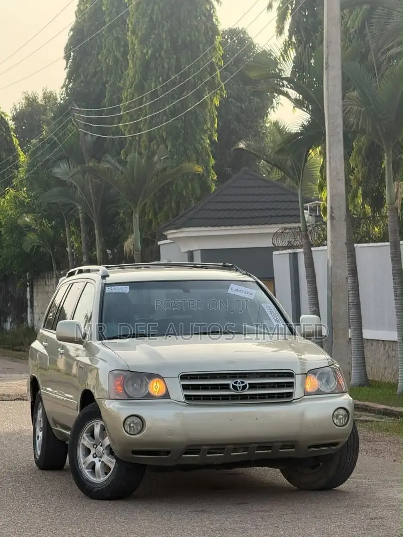 Toyota Highlander 2003 Gold