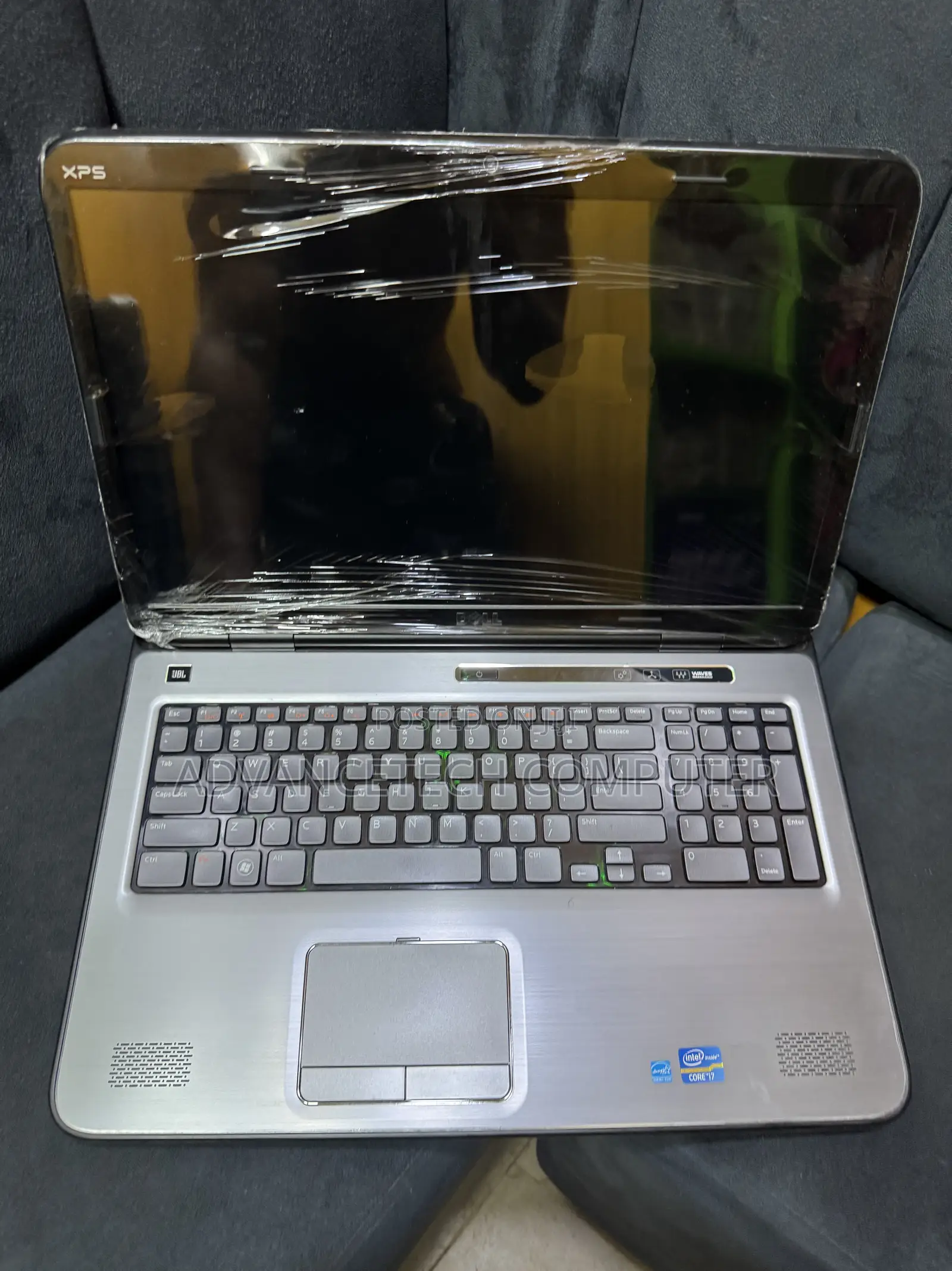 Laptop Dell XPS 17 L702X 8GB Intel Core i7 HDD 500GB