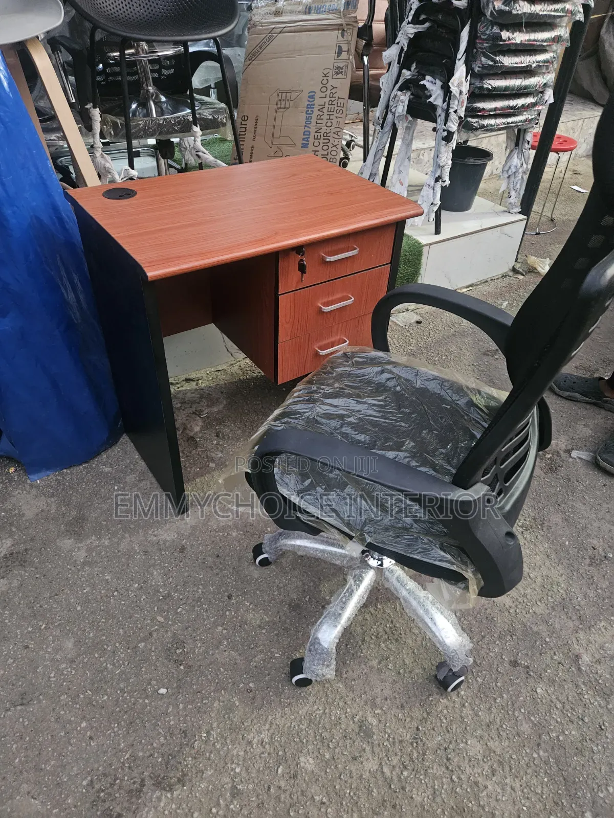 Mini Executive Office Table