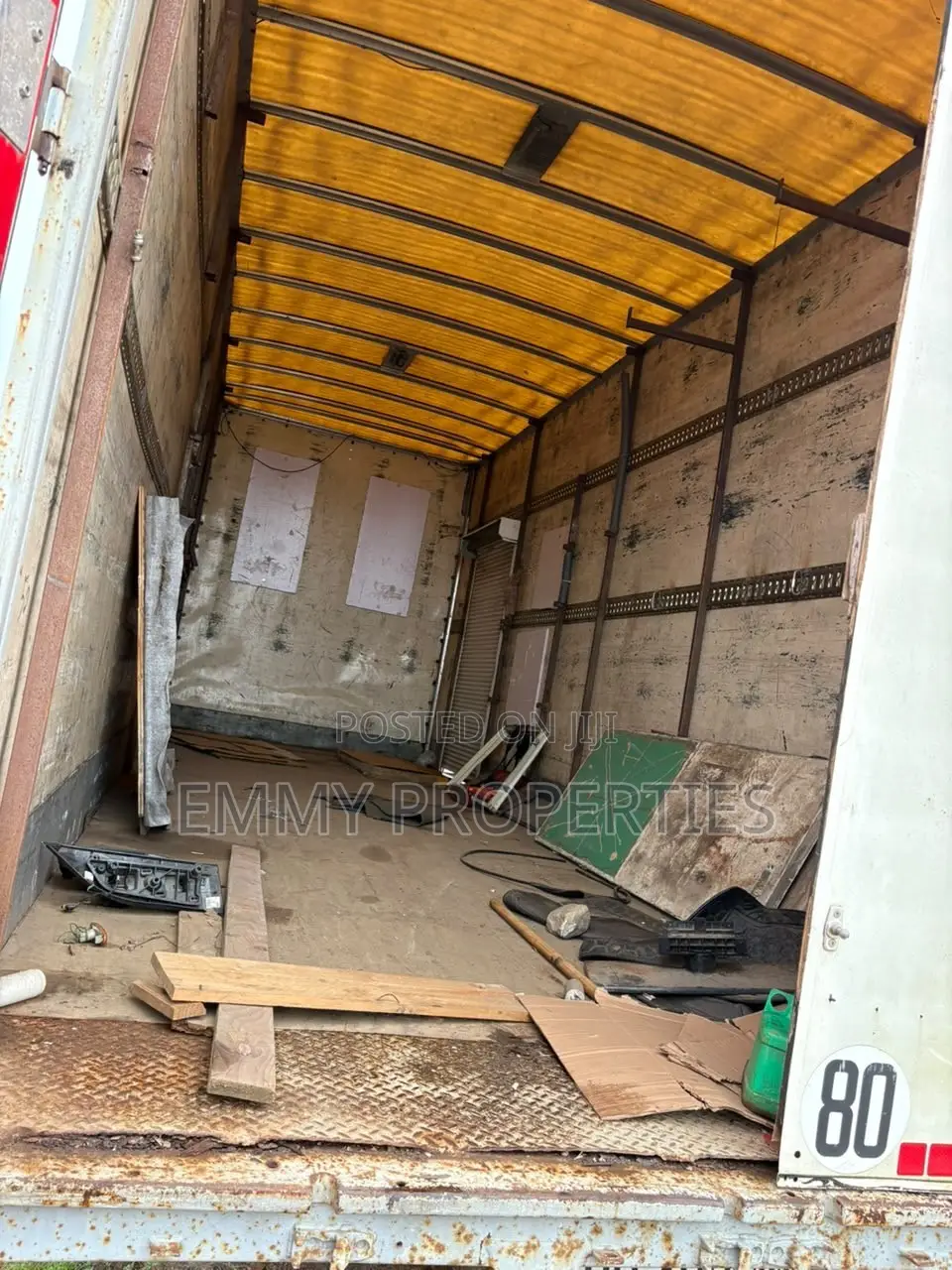 Box Truck Going for Distress