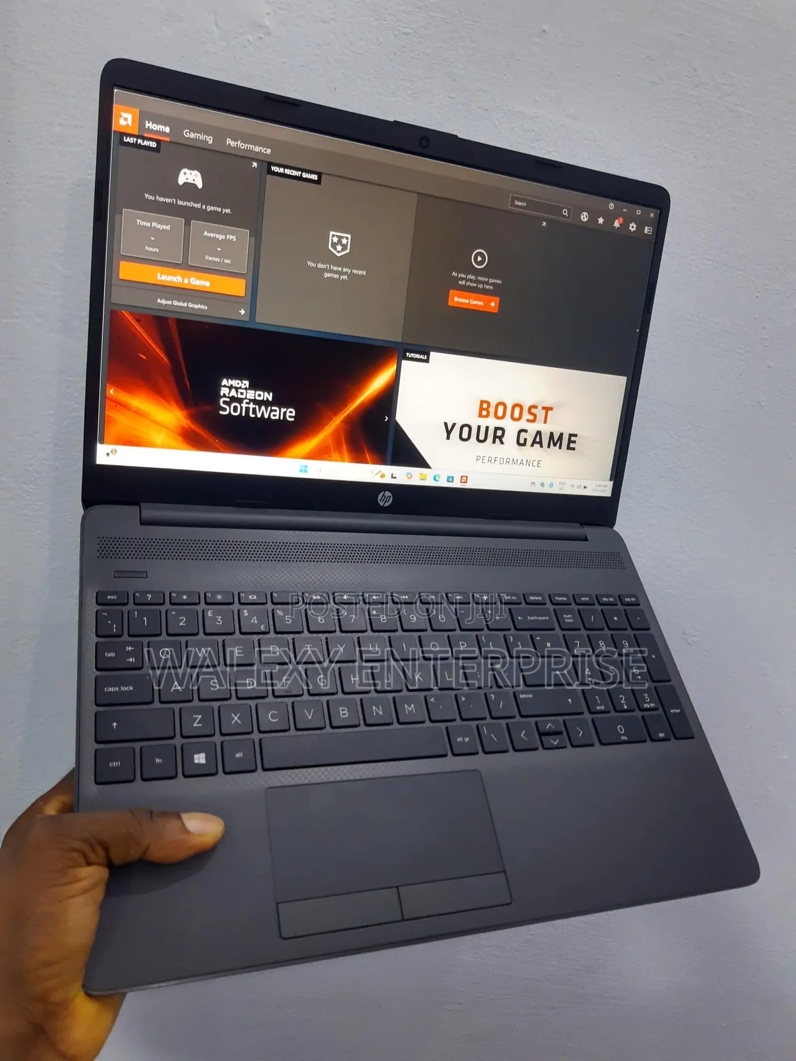 Laptop HP 255 G8 8GB AMD Ryzen 5 SSD 256GB