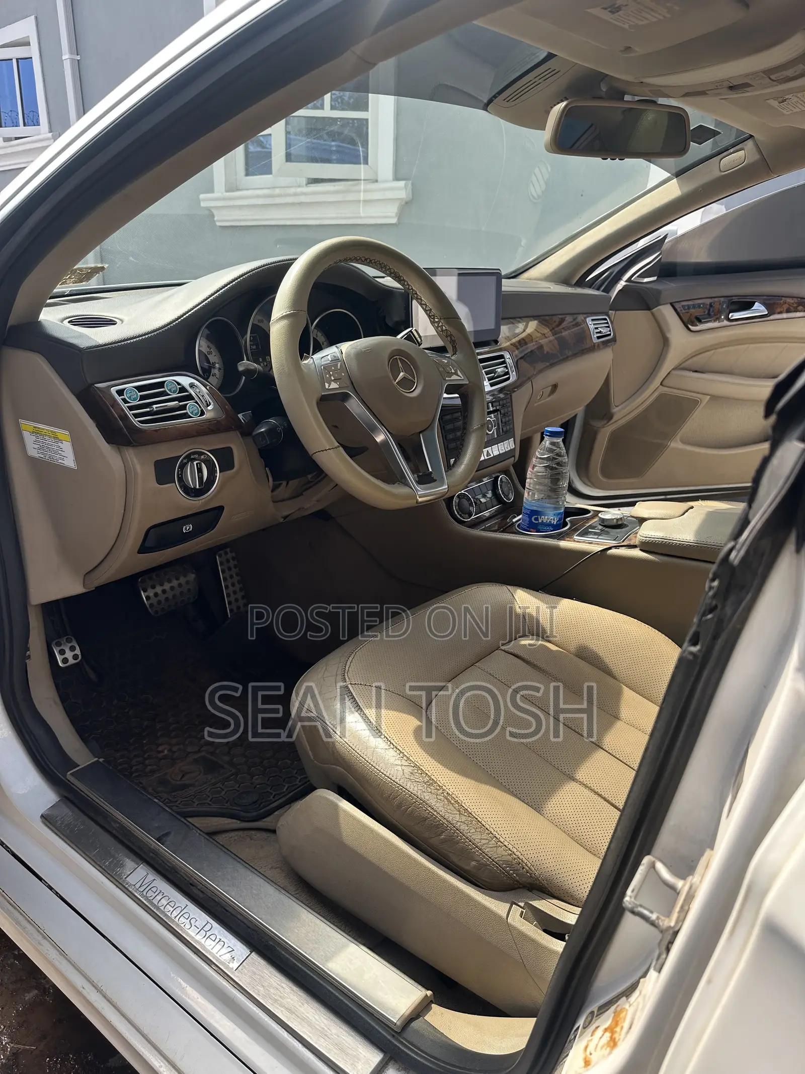 Mercedes-Benz CLS 550 2012 White
