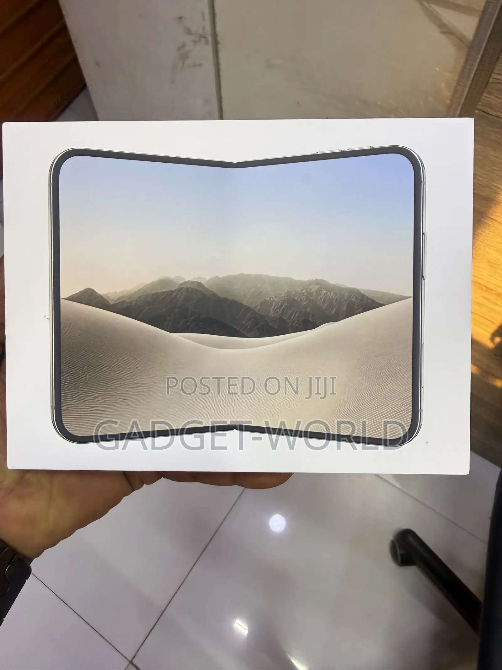 New Apple iPhone Duo 2 TB White