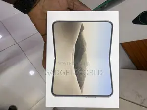 New Apple iPhone Duo 2 TB White