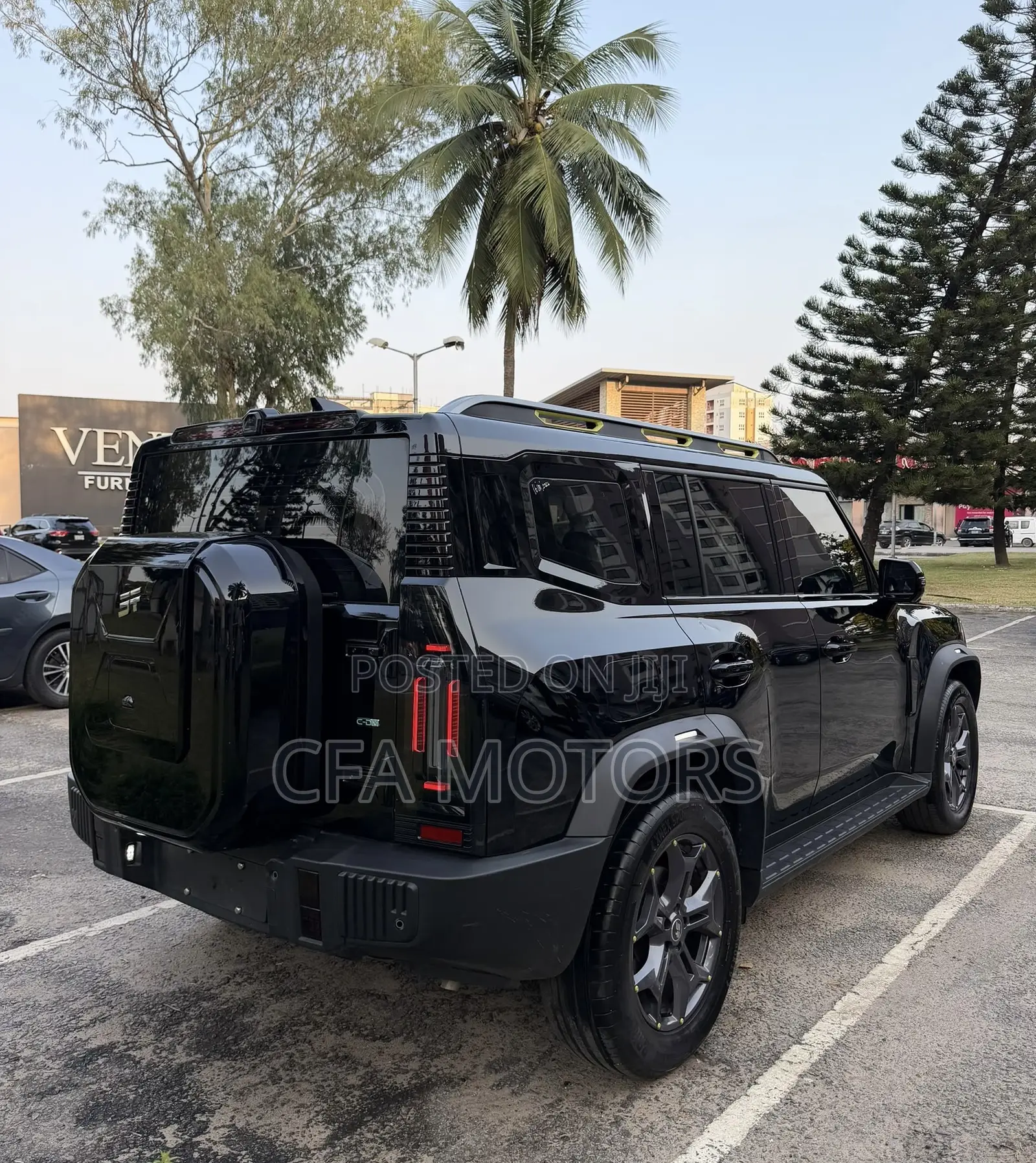 Jetour T2 1.5 Hybrid AWD 2025 Black