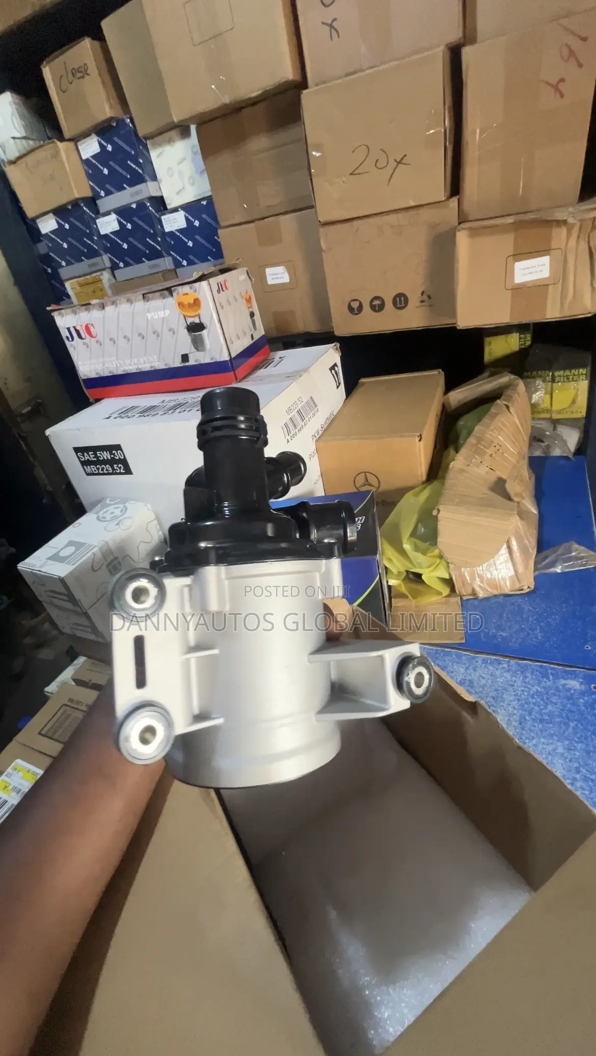 Electric Water Pump/Auxiliary Cooling Pump for GL450”GL550”GLS450W166