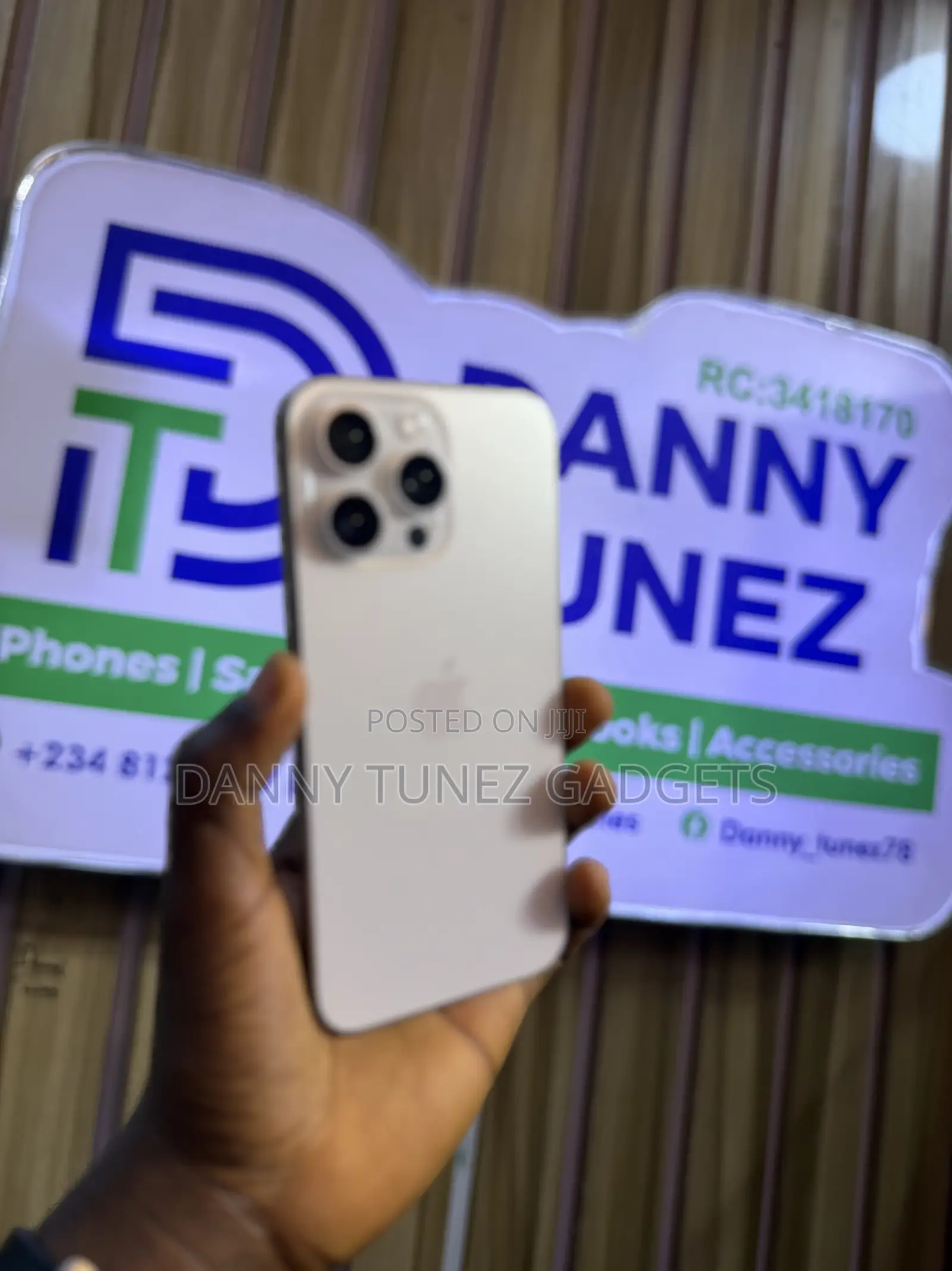 Apple iPhone 15 Pro Max 256 GB White