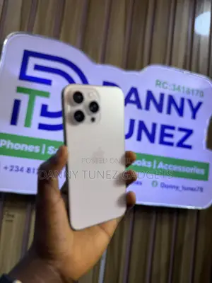 Apple iPhone 15 Pro Max 256 GB White