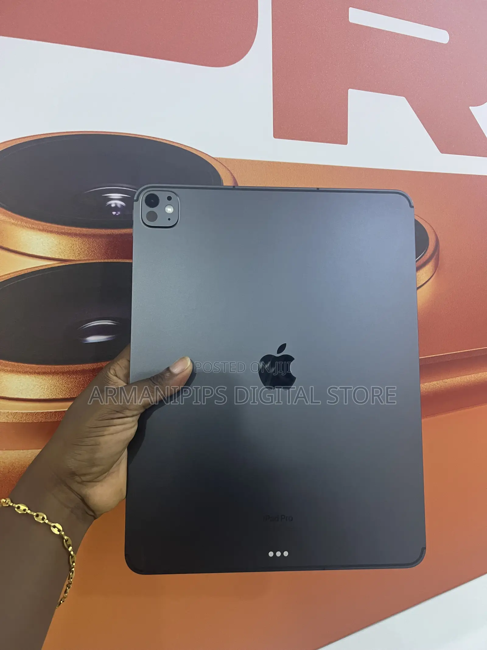 Apple iPad Pro 13 (2024) 1 TB Black