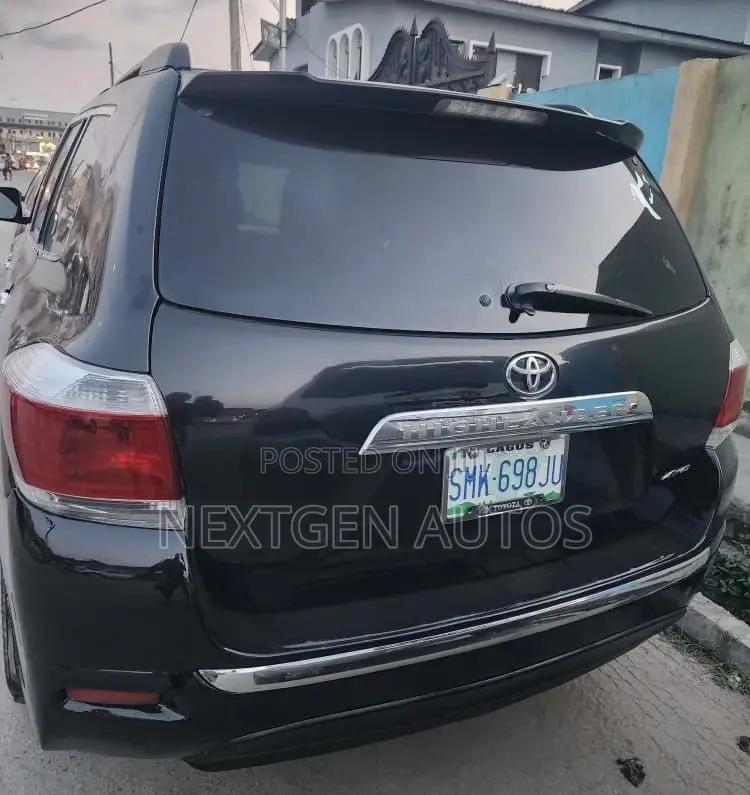 Toyota Highlander 2013 Black