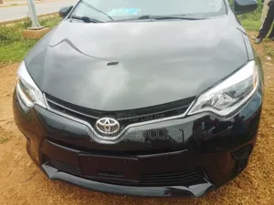 Toyota Corolla LE Premium 4dr Sedan (1.8L 4cyl CVT) 2016 Gray