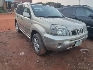 Nissan X-Trail 2.5 Petrol 4x4 SE 2010 Silver