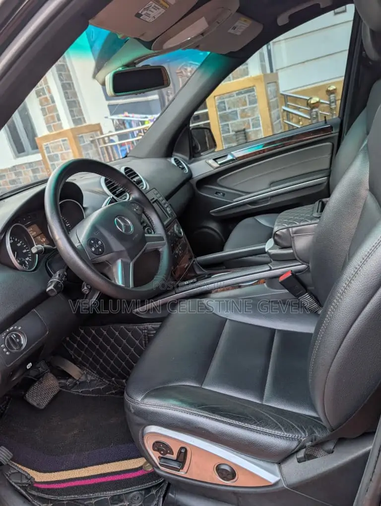 Mercedes-Benz M Class 2011 Black