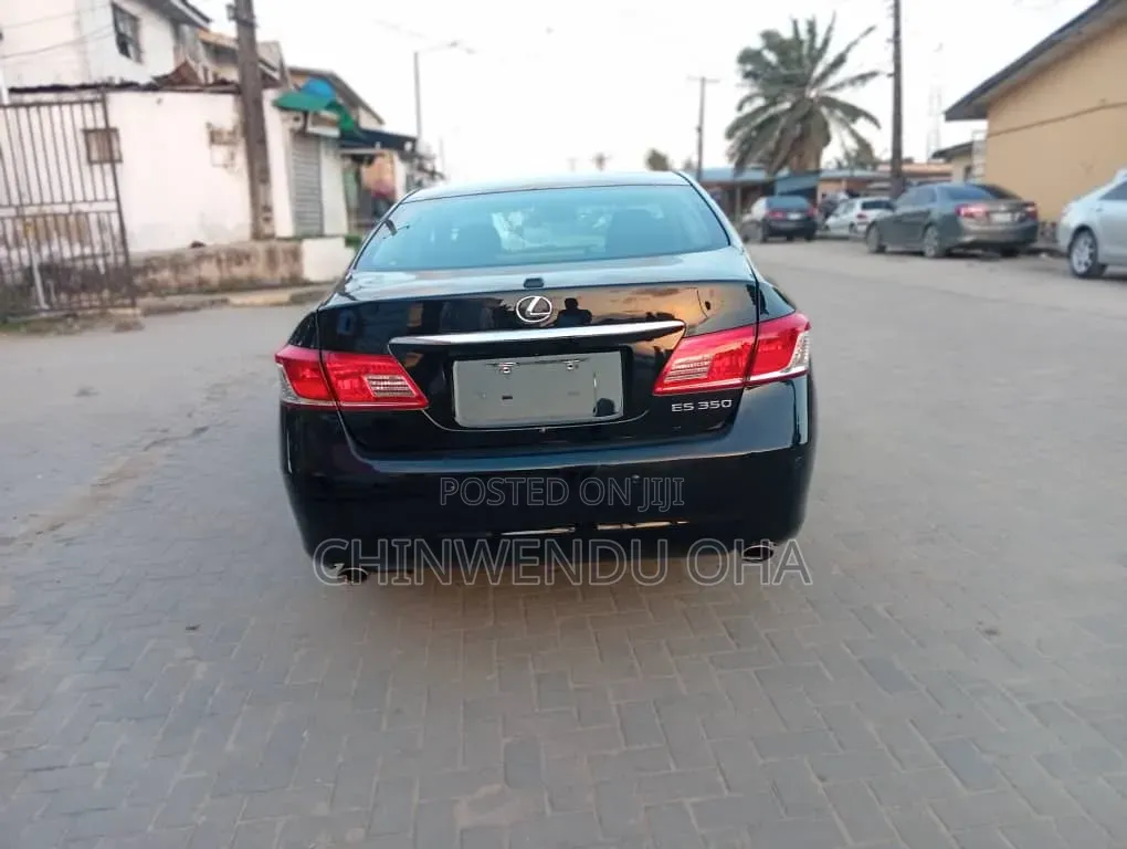Lexus ES 350 2011 Black