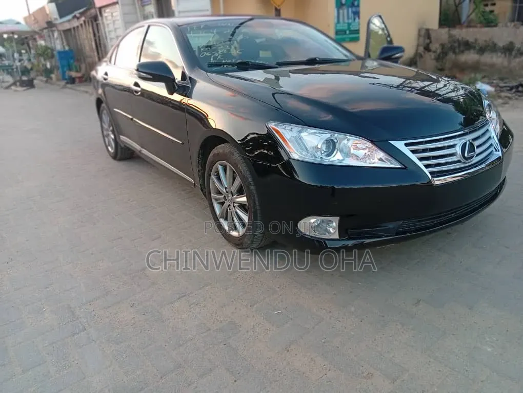 Lexus ES 350 2011 Black