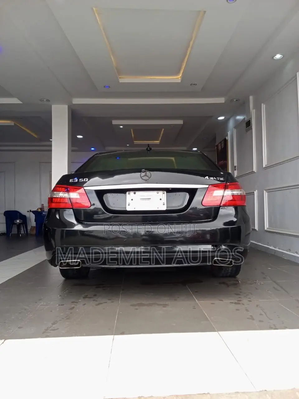 Mercedes-Benz E350 Base 4Matic Sedan AWD (3.5L 6cyl 7A) 2010 Black
